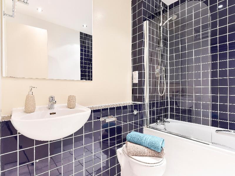 Amber Nike Apartments Лондон Екстериор снимка