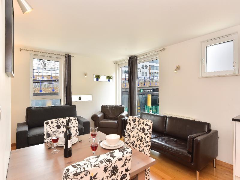 Amber Nike Apartments Лондон Екстериор снимка