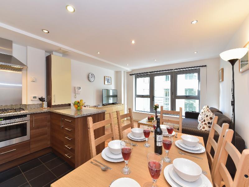 Amber Nike Apartments Лондон Екстериор снимка