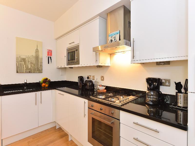 Amber Nike Apartments Лондон Екстериор снимка