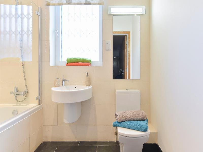 Amber Nike Apartments Лондон Екстериор снимка