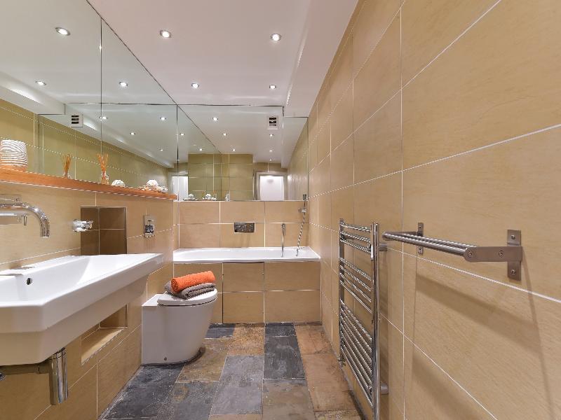 Amber Nike Apartments Лондон Екстериор снимка